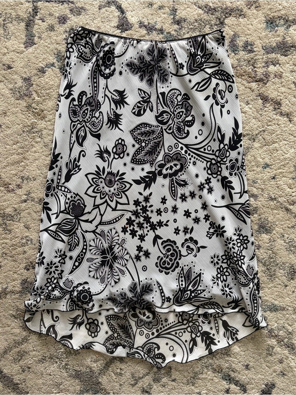 Vintage Black and White Floral Midi Skirt - Picture 2 of 5